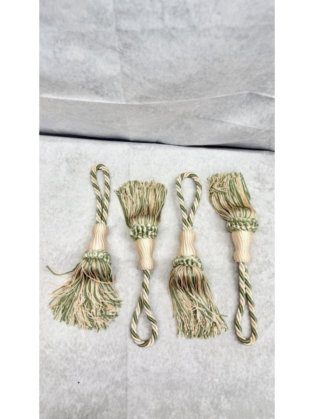 Decorative Curtain Tieback Tassels Rope Sage Green Cream Pink Set Of 4